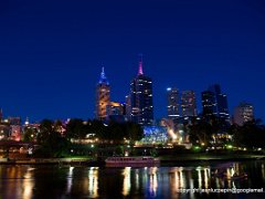 _D702810 Melbourne by night