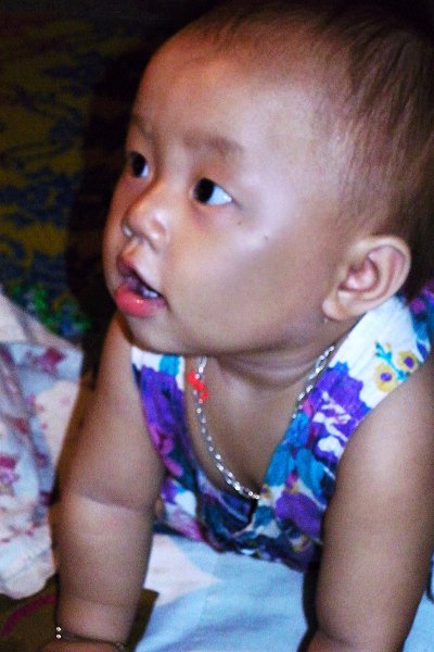 DSCN0660e.jpg - Cute Laotian baby